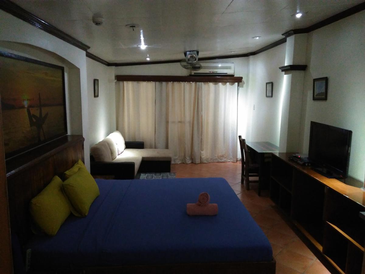 Mango'S Beachfront Resort Olongapo Luaran gambar