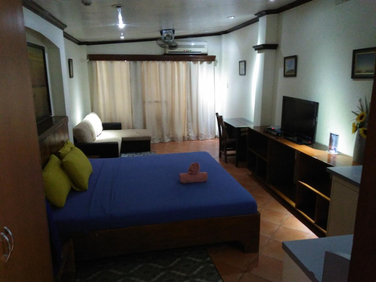 Mango'S Beachfront Resort Olongapo Luaran gambar